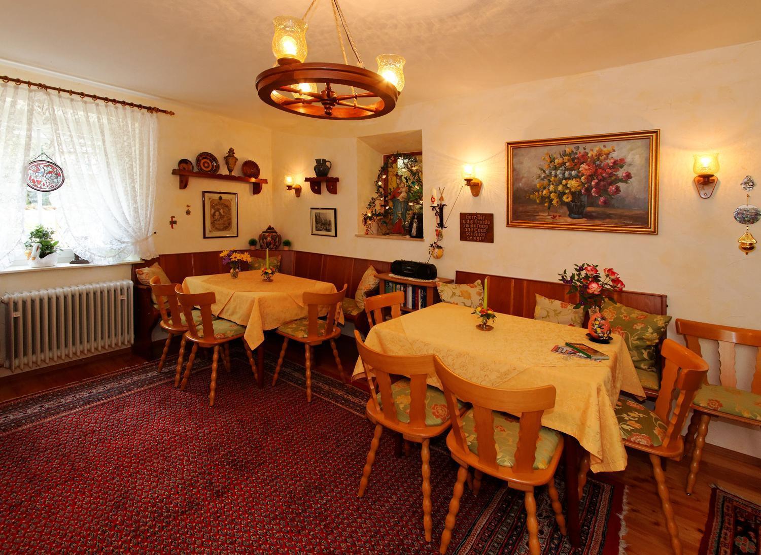 Hotel Garni Regina Gössweinstein Exterior foto
